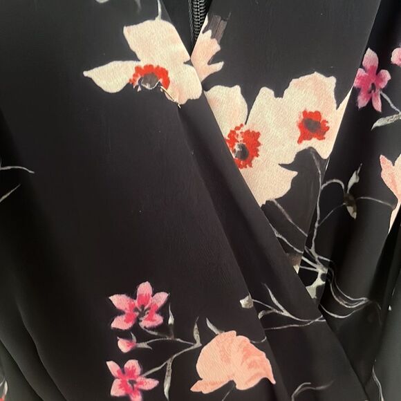 Eliza J Floral Maxi Dress - Picture 9 of 9